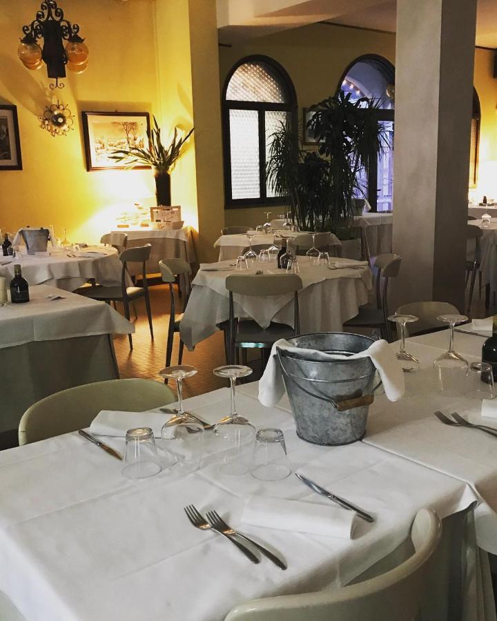 Hotel Ristorante Gallo D'Oro Vignola  Ngoại thất bức ảnh